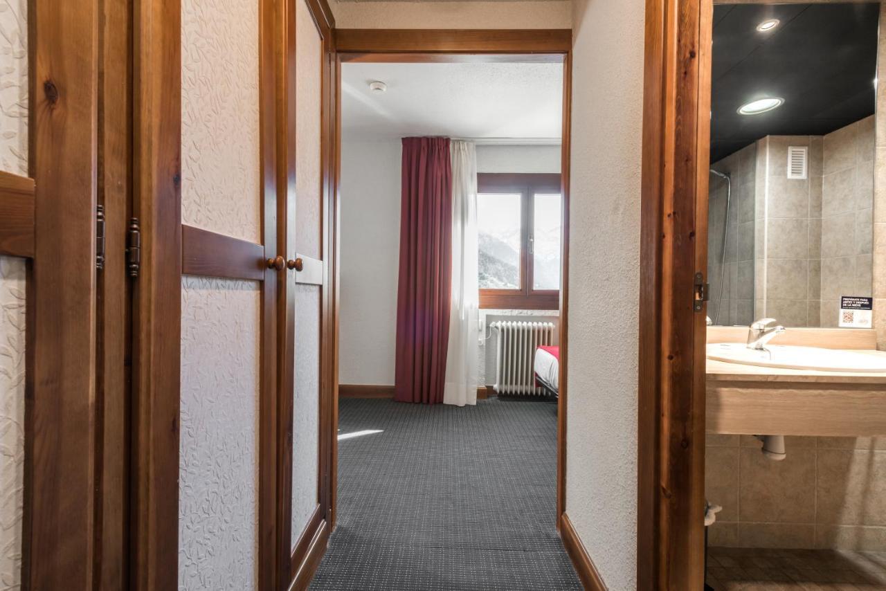 Snoe Hotel Formigal Ngoại thất bức ảnh