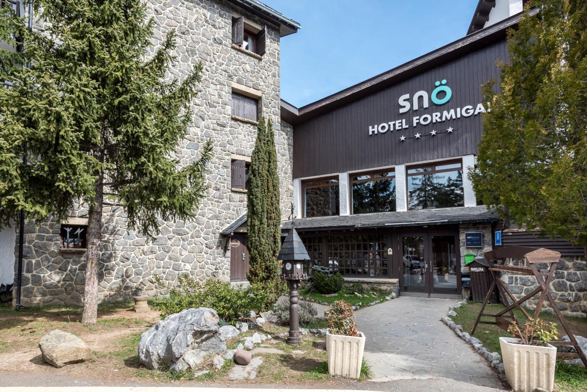 Snoe Hotel Formigal Ngoại thất bức ảnh